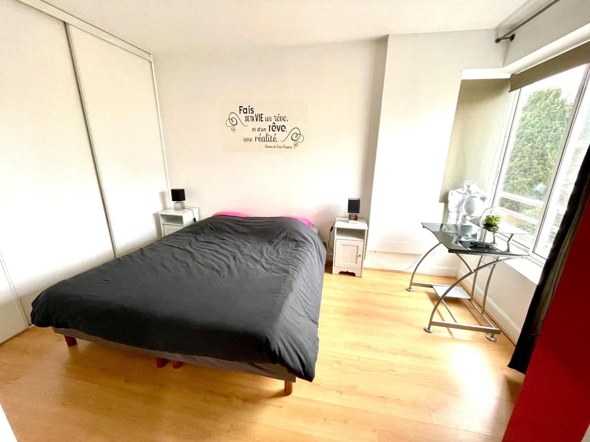 Charmant Appartement En Bord De Cher Saint-Avertin Εξωτερικό φωτογραφία